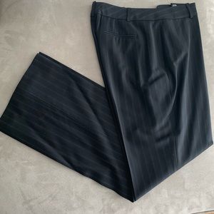 Ann Taylor Suit Pant, Black Striped, Size 6P
